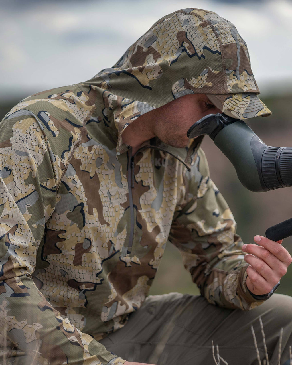 Tiburon Hybrid Hoodie