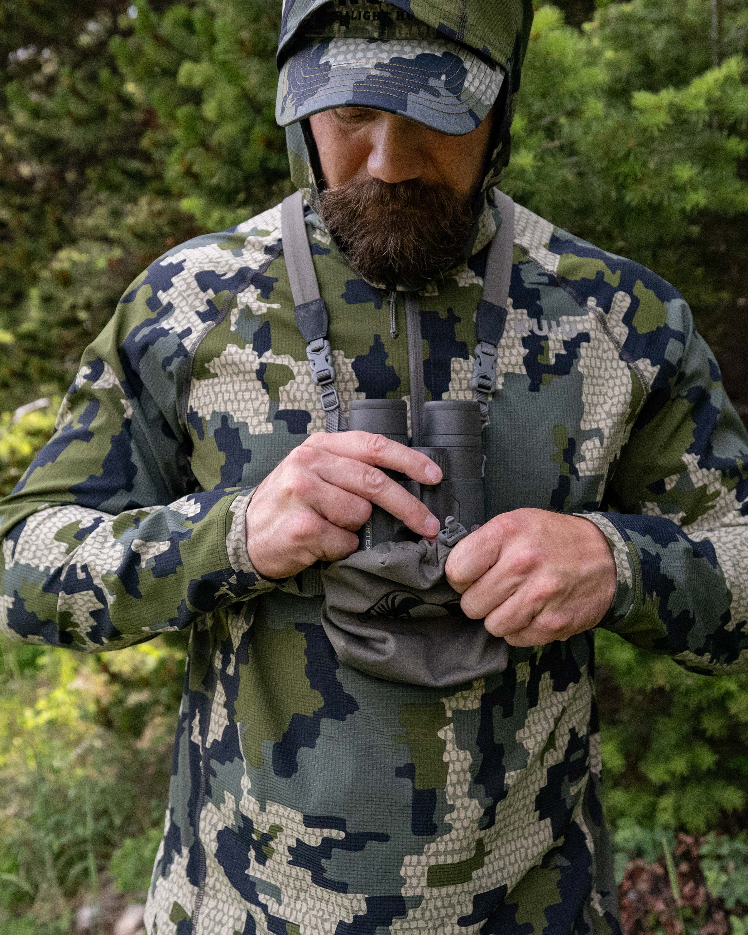 Ultralight Bino Harness