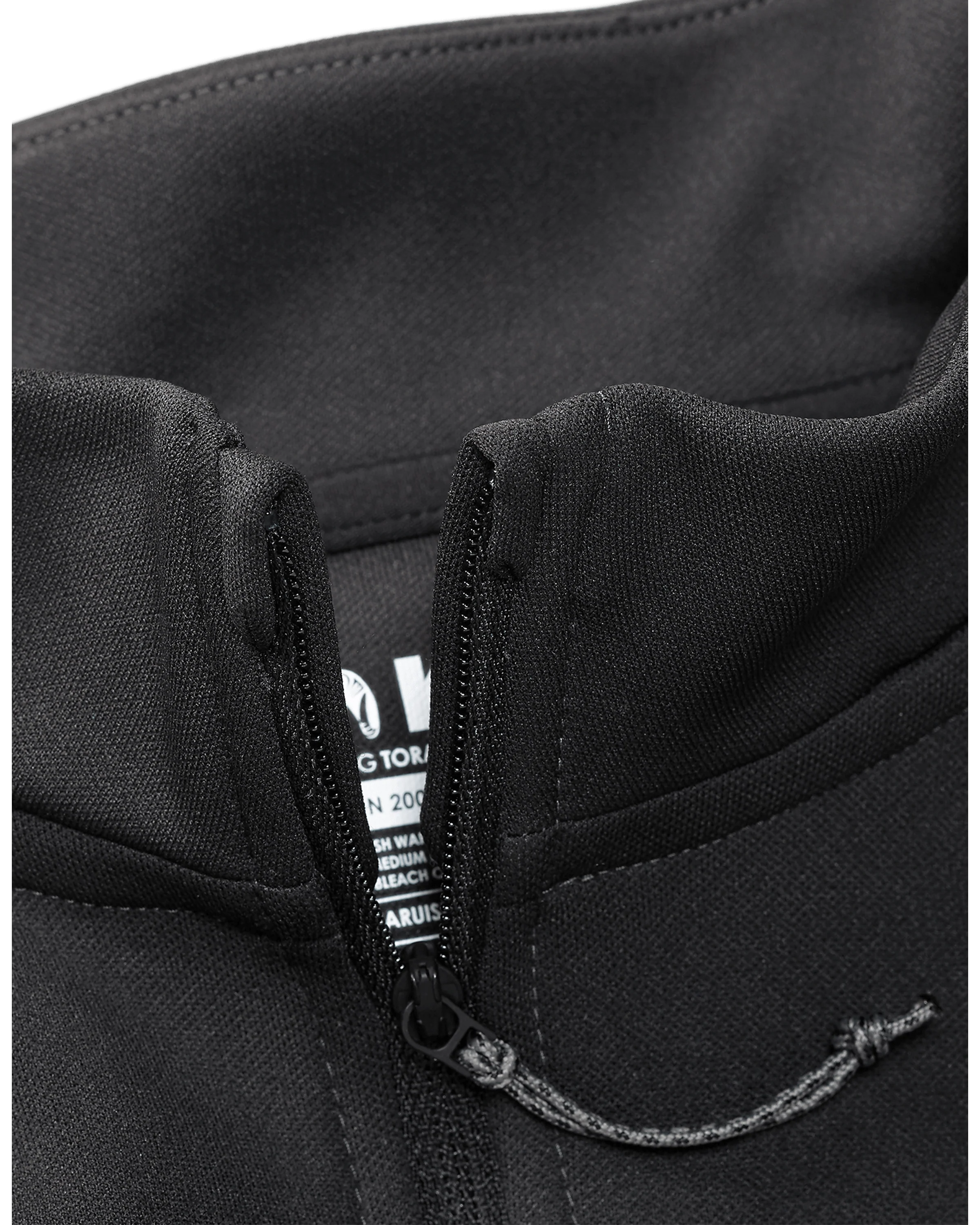 Peloton 200 Zip-T