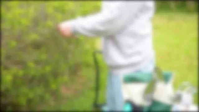 Garden Stool Foldable Heavy Duty Garden Bench with EVA Foam Kneeling Pad, Garden Tools, Gardening Gloves and Tools Bag, Gardening Gifts for Women/Mother and Men