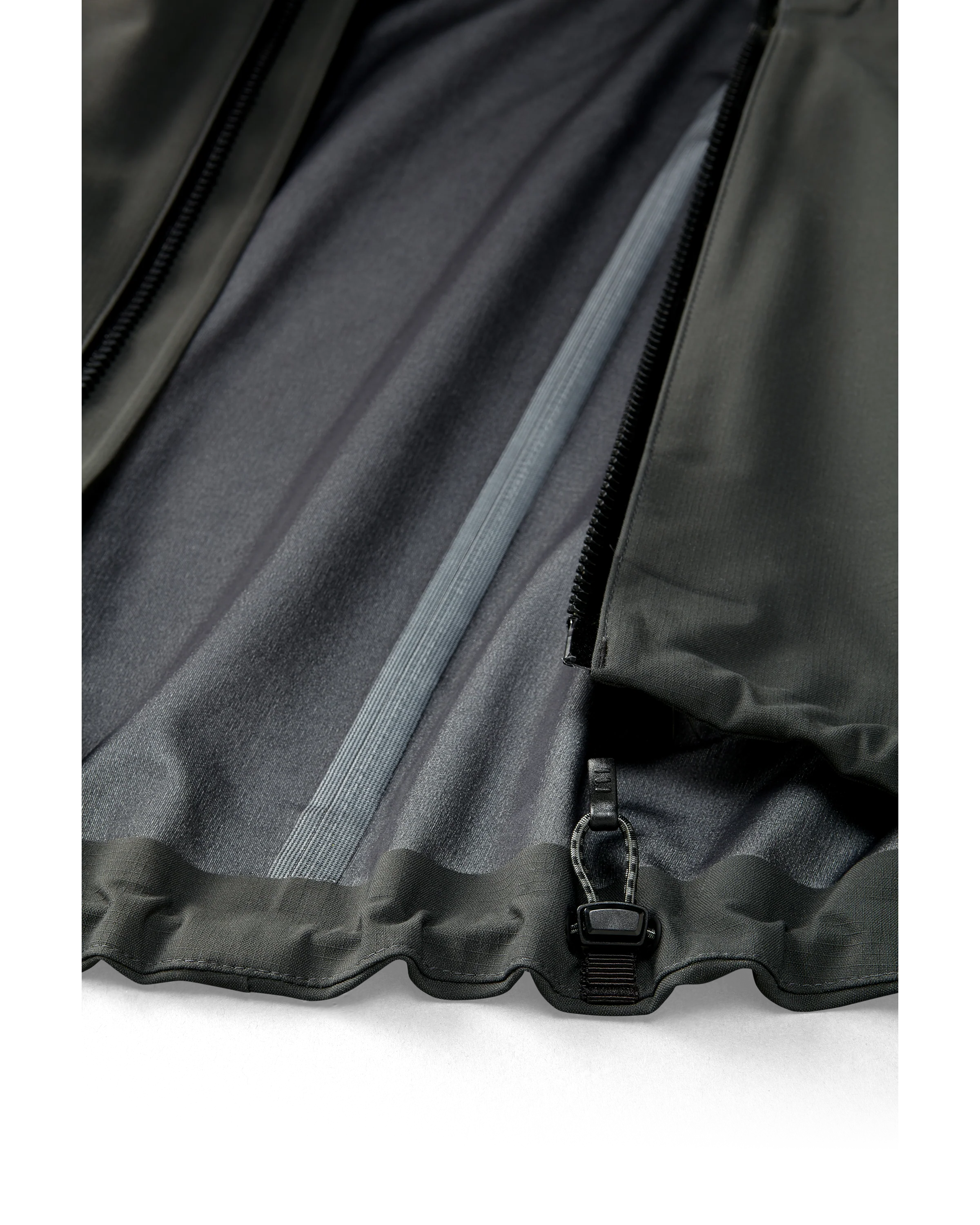 KUIU Kutana Storm Shell Jacket