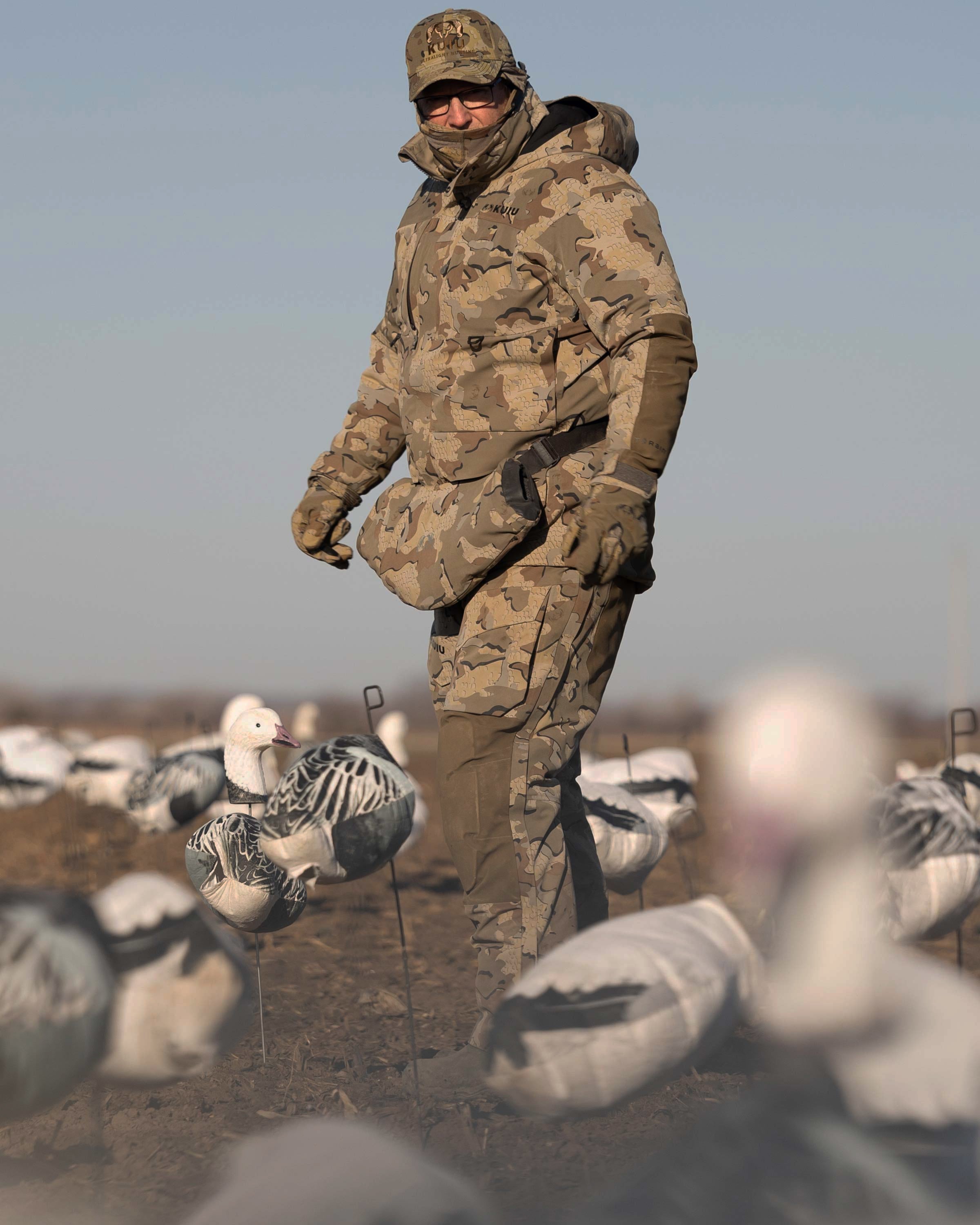 Paragon Storm Shell Hand Muff