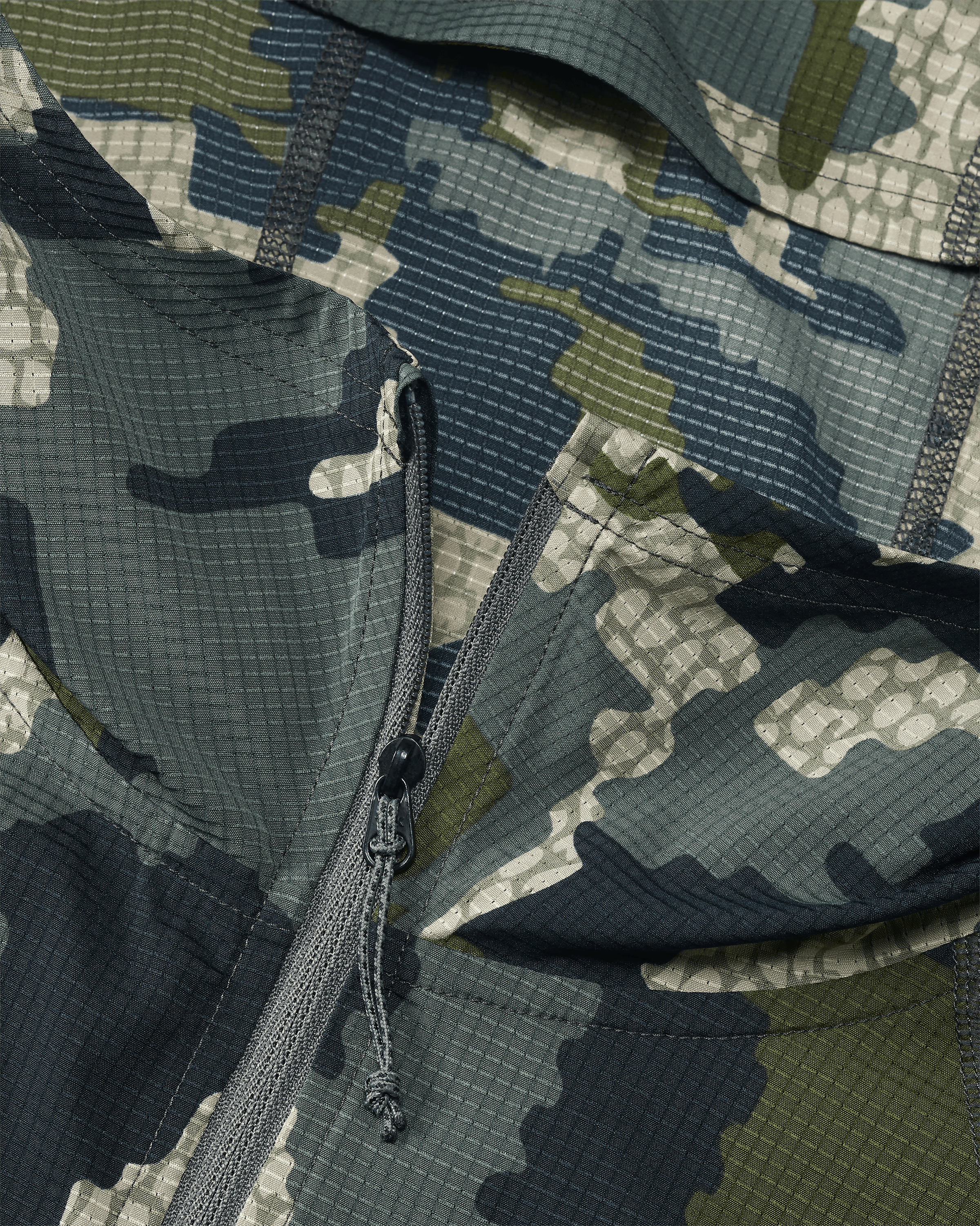 Tiburon Hybrid Hoodie