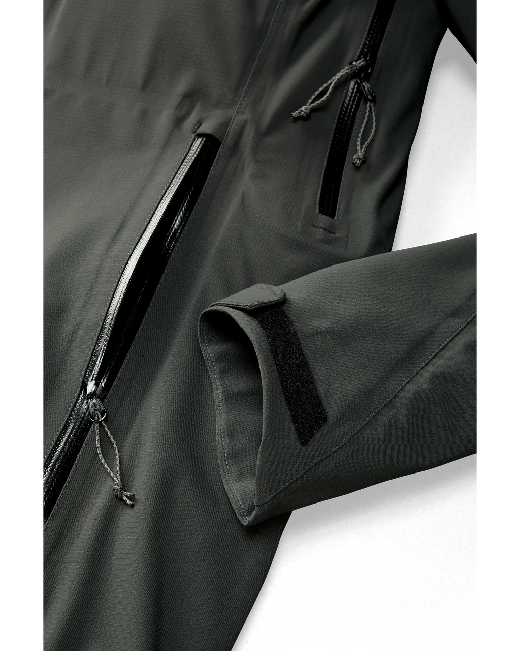 KUIU Kutana Storm Shell Jacket