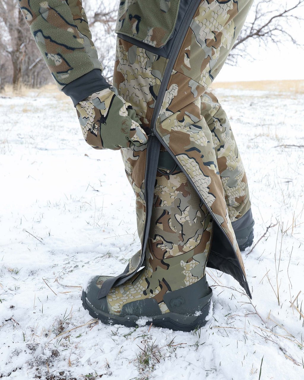 Super Down Haven Bib