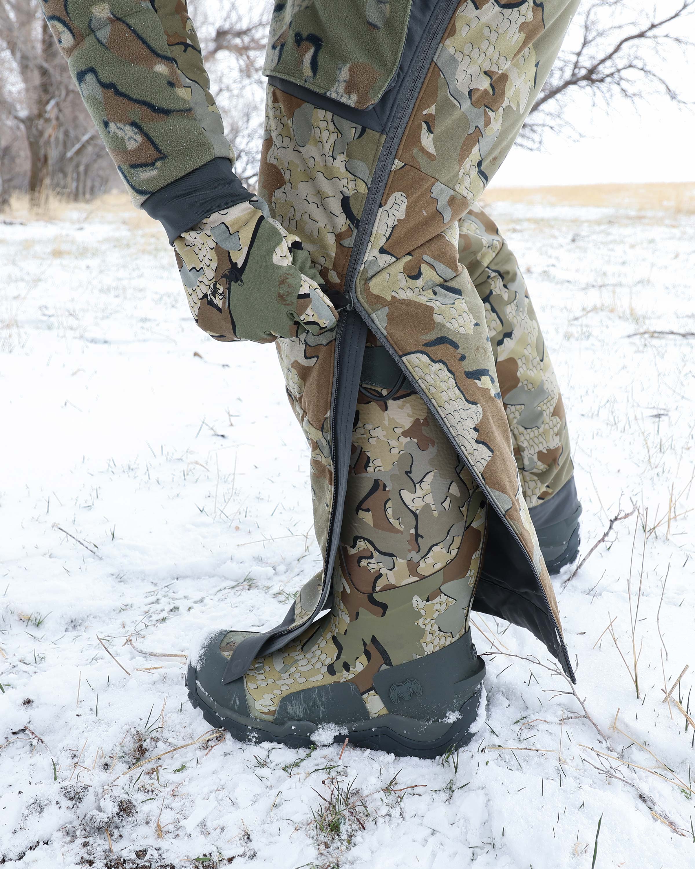 Super Down Haven Bib