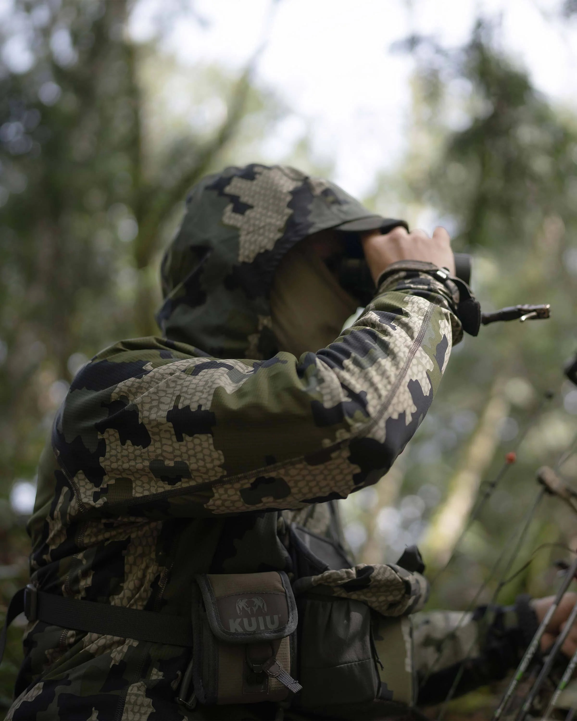 Tiburon Hybrid Hoodie