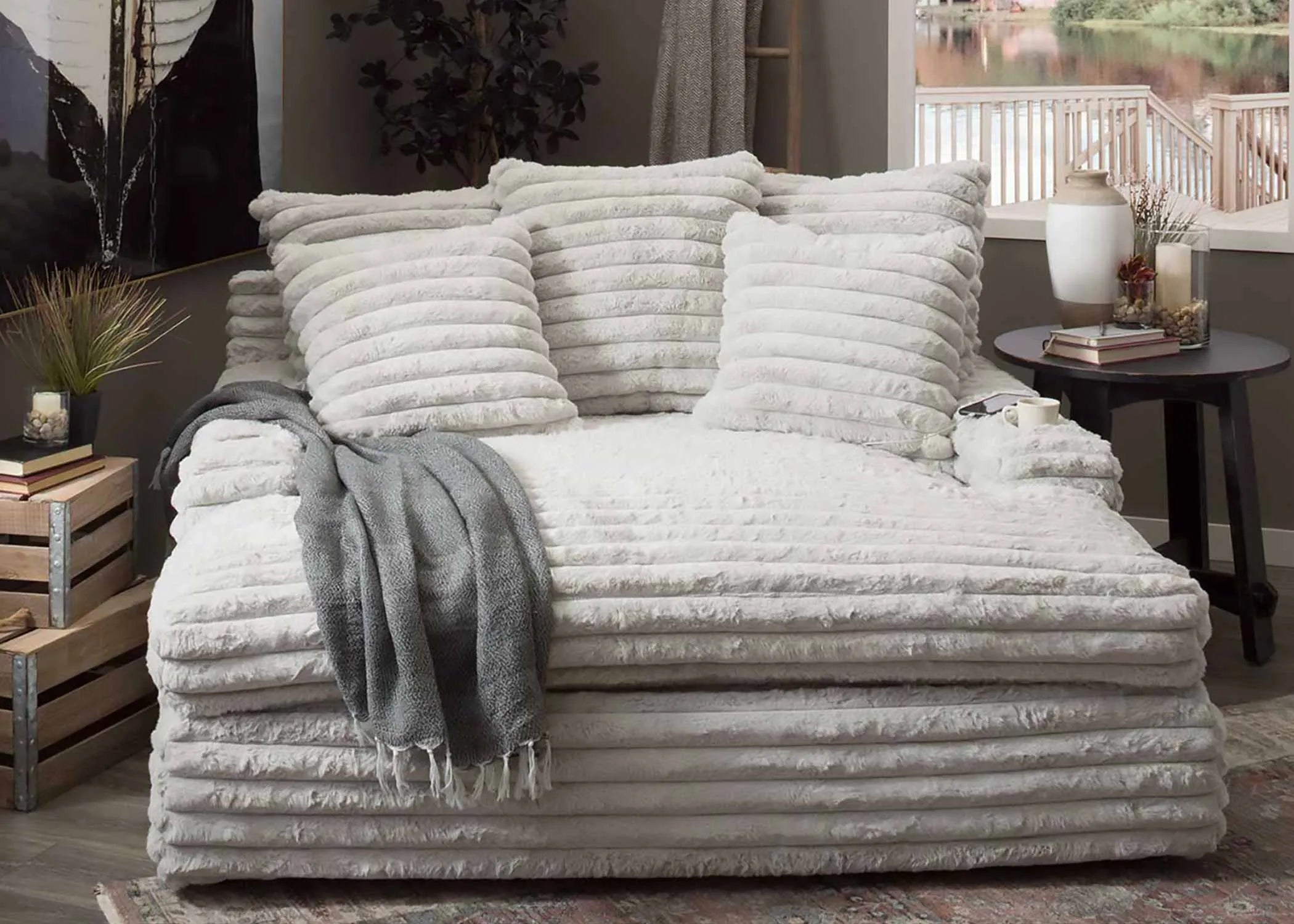 Comfy Upholstered Chaise Lounge