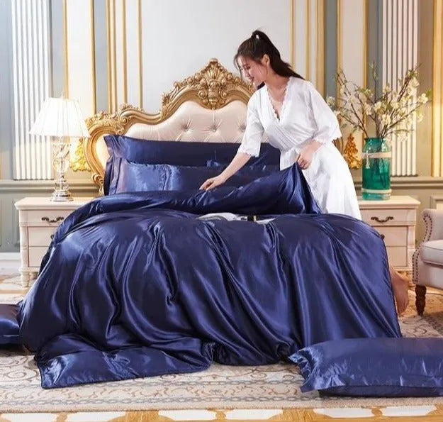Luxury 100% Silk Duvet Cover 4 Pieces Set