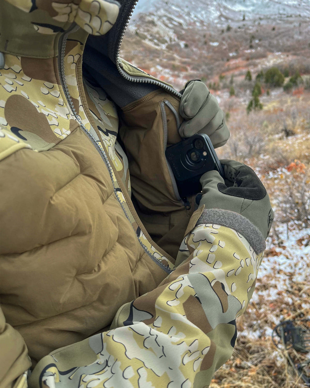 Axis Thermal Hybrid Hooded Jacket