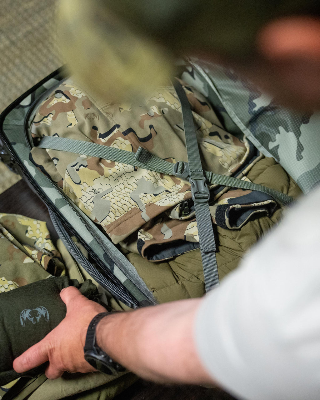 Waypoint 3000 Carry-On Roller