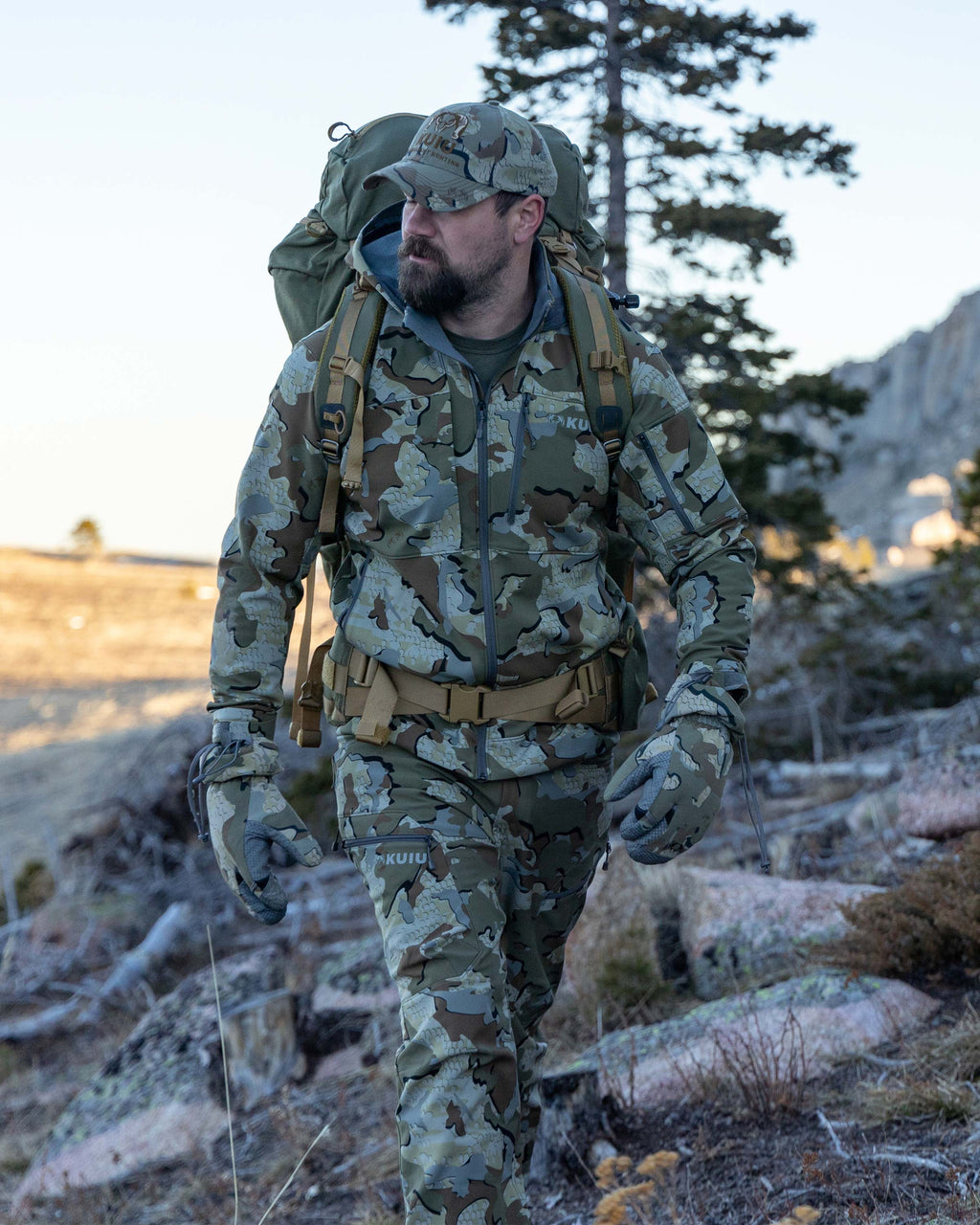 Guide PRO Hooded Jacket